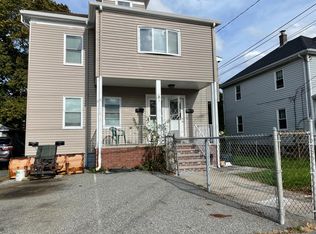 10 Wade Ave #1, Woburn, MA 01801
