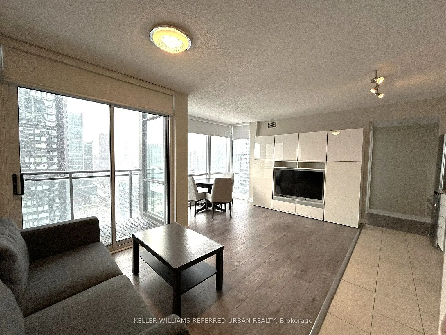 2 bed, $3,600 — Photo 2