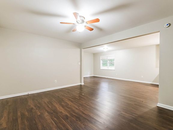 5th image of 5734 Amalfi Way