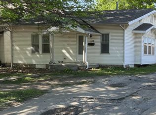102 W Washington Ave, Pittsburg, KS 66762