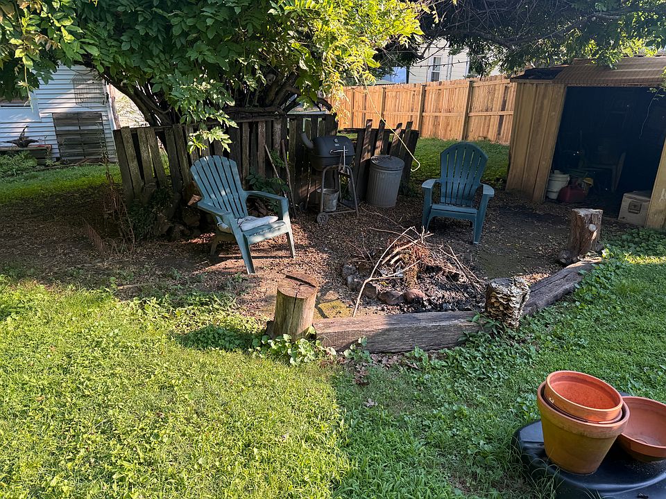 2nd image of 92 Hargrave Rd