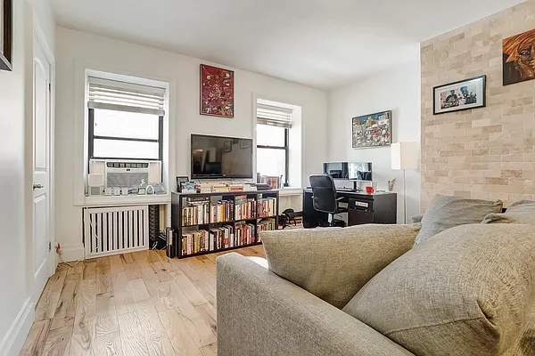 Rented by Corcoran | media 8