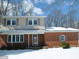 604 Woodside Dr, Westminster, MD