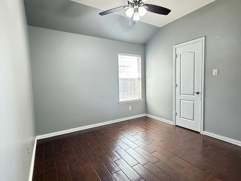 625 Tabasco Trl — Photo 17