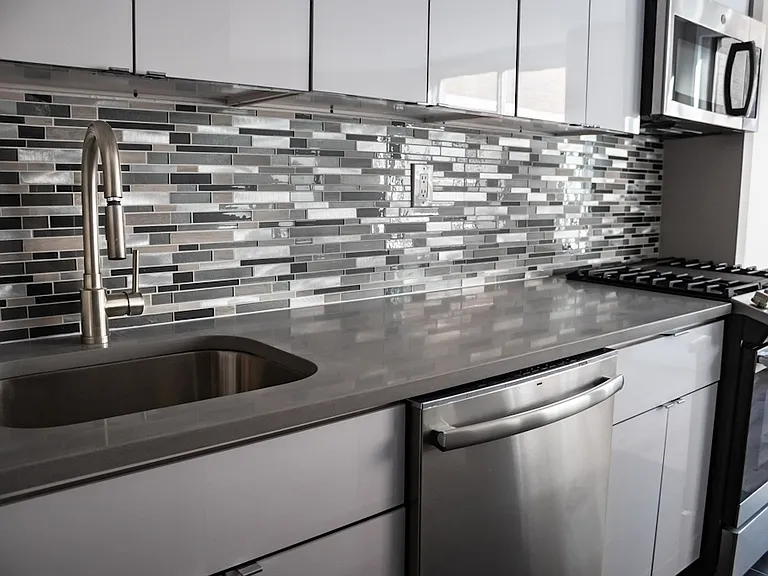 490 2nd Ave #8C — Photo 3