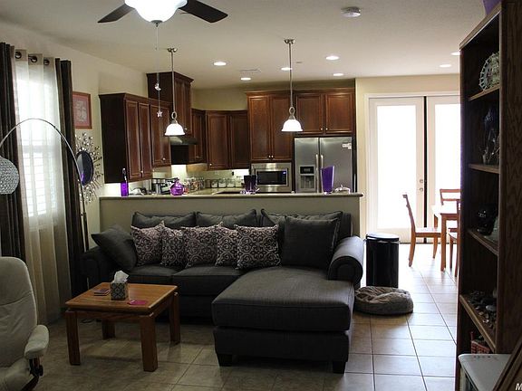 3rd image of 1249 Marseille Ln