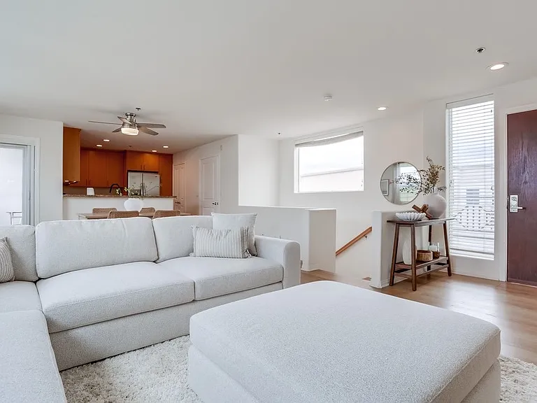 924 Hornblend St #311 — Photo 16