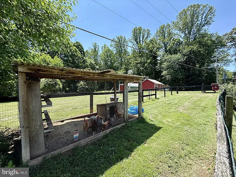559 Holly Corner Rd — Photo 38
