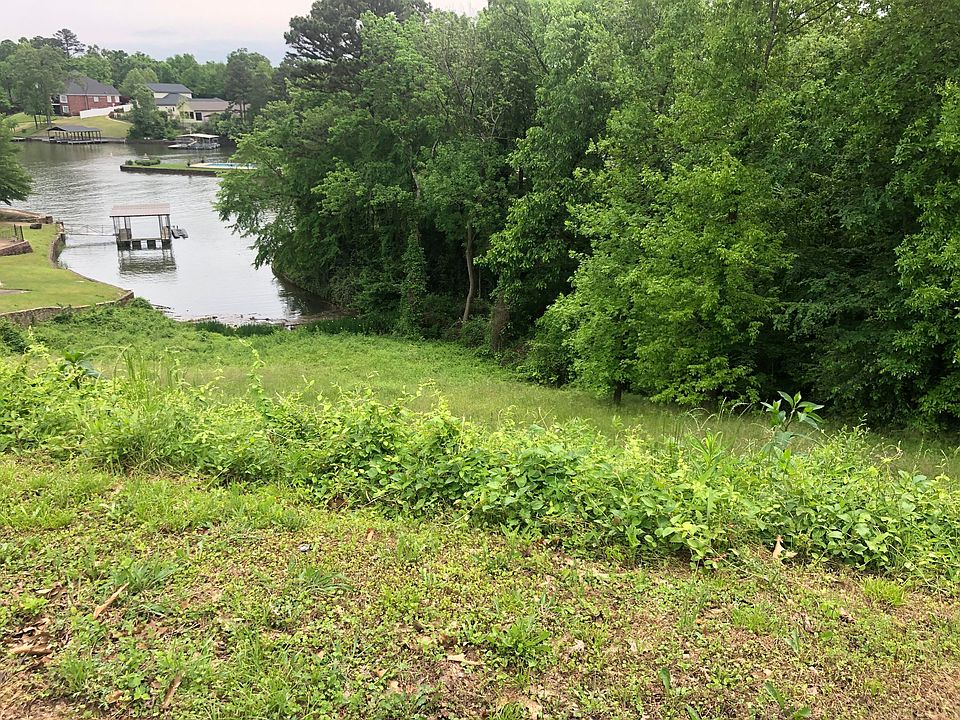 1st image of 15 Stonegate Shores Dr