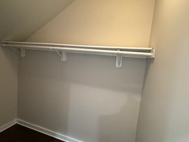 20 Swan St #1 — Photo 6