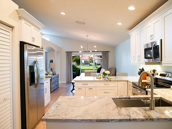 5th image of 6291 Grand Cypress Cir