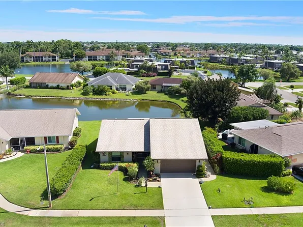 104 Brittany CT, NAPLES, FL 34112