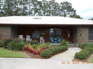 222 Round Lake Rd, Palatka, FL 32177