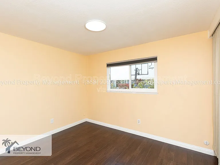 6522 Cheames Way — Photo 13