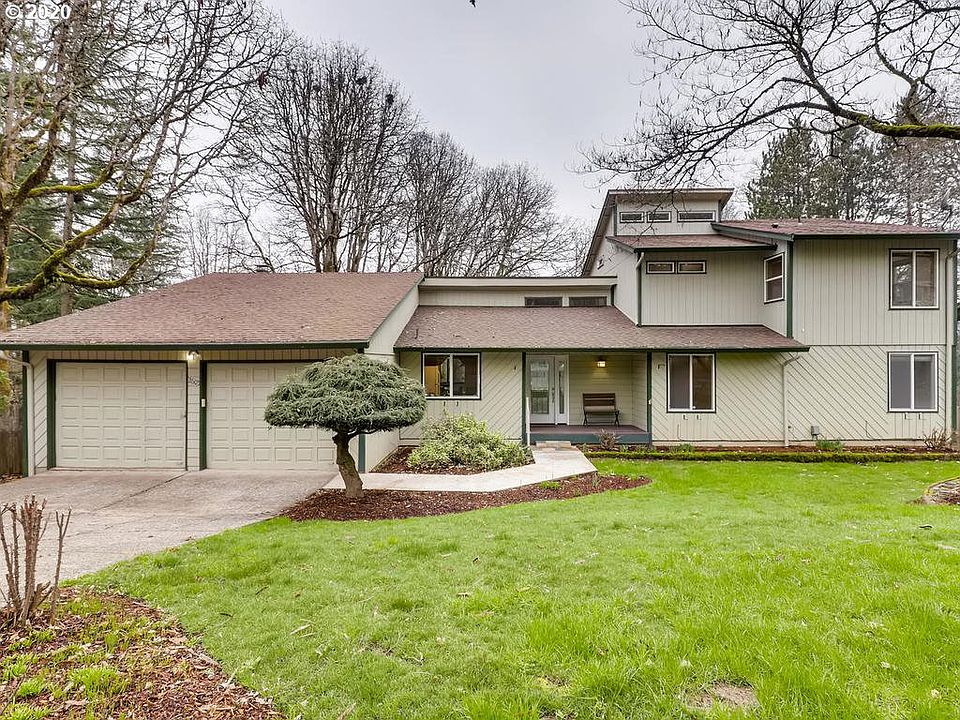 1st image of 2605 NE 152nd Cir