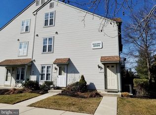 2406B Shurlock Ct, Mount Laurel, NJ 08054