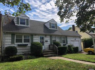 2151 Johnson Pl, Bellmore, NY 11710