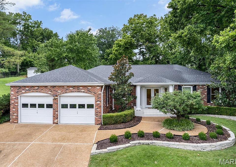1st image of 2345 Maybrook Ln