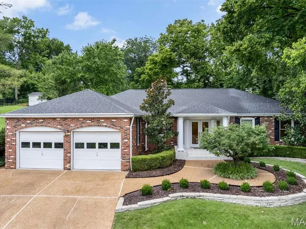 2345 Maybrook Ln, Saint Louis, MO 63122
