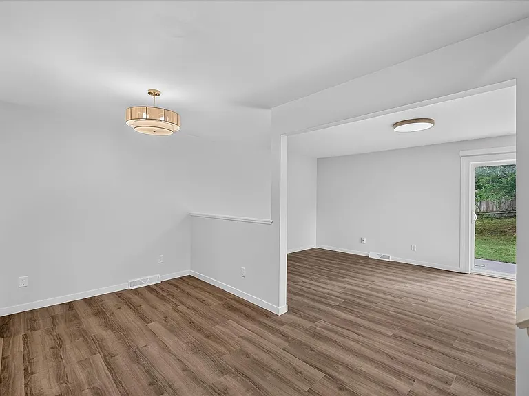 3101 Old Gate Rd — Photo 18
