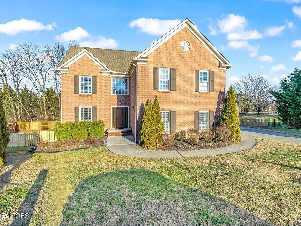 1st image of 706 Concord Farms Ln