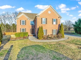 706 Concord Farms Ln, Knoxville, TN 37934