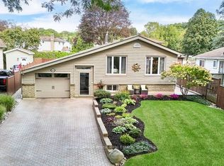 1006 Cardinal Ct, Oshawa, ON L1G6Y4