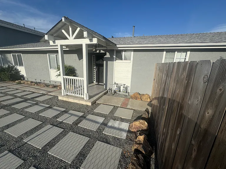 8202 Palm St — Photo 22