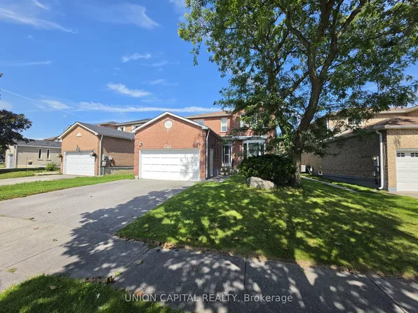 2363 Strathmore Cres, Pickering, ON L1X 2H3