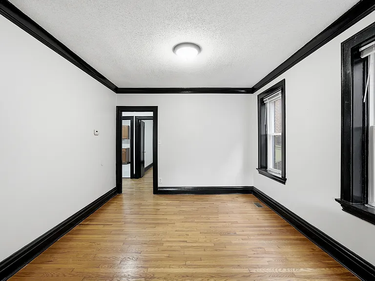5055 Lindenwood Ave #1F — Photo 11