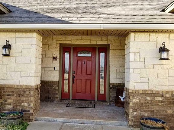 3rd image of 20 Harley Ct