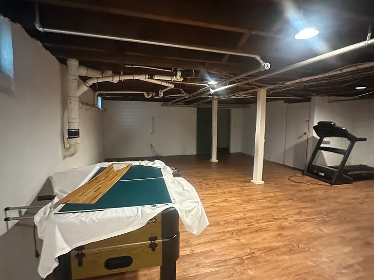528 E Cherry St — Photo 27