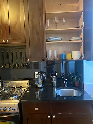 Rented by J PRESTON AND ASSOCIATES INC | media 8