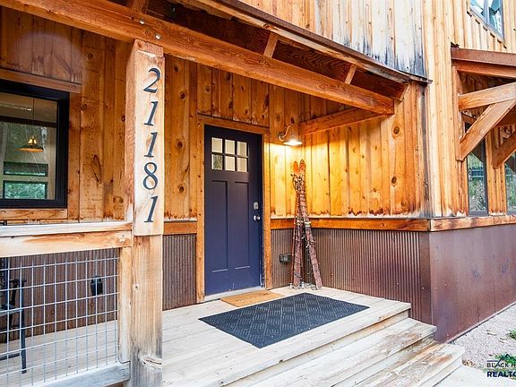 2nd image of 21181 Lost Camp Trl