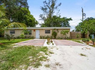 4089 Lakewood Rd, Lake Worth, FL 33461