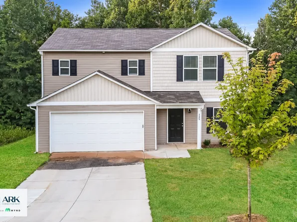 125 Zach Dr, Harmony, NC 28634