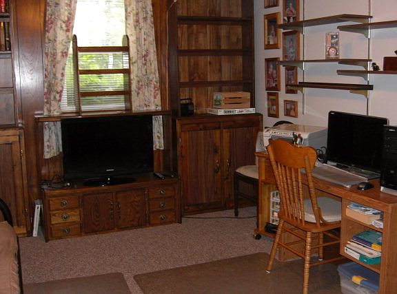 4th image of 12931 Beaver Pike