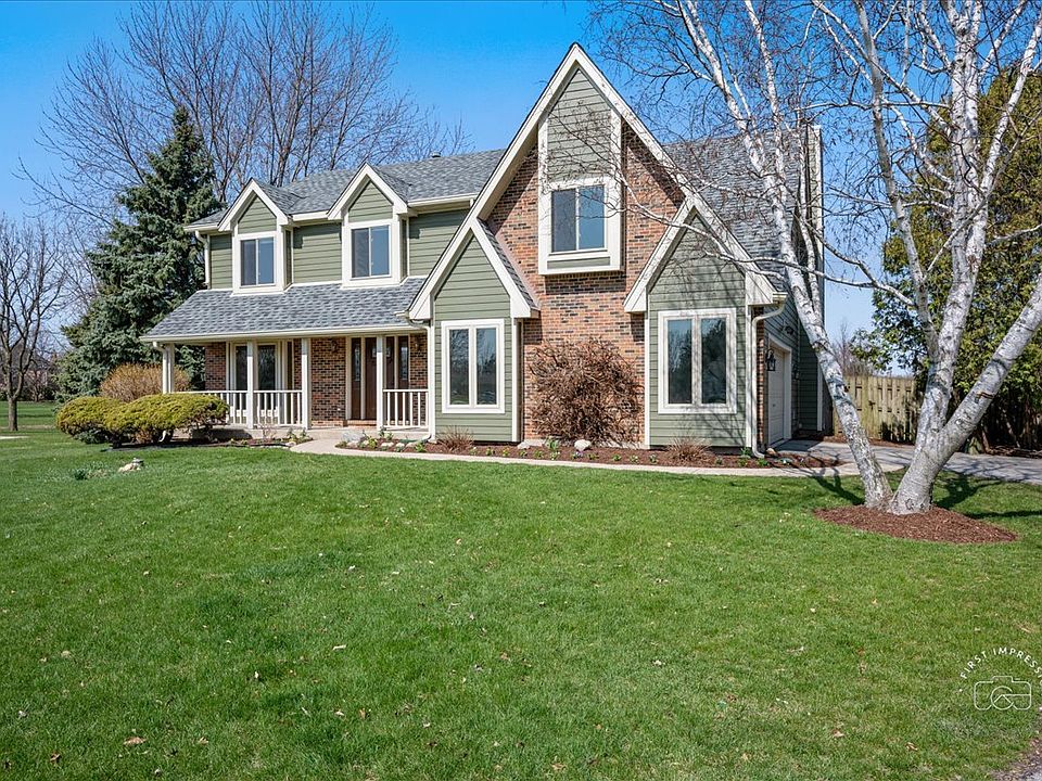 1st image of 2S904 Heritage Glen Ct