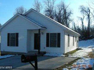 160 Sterling Ct, Warrenton, VA 20186