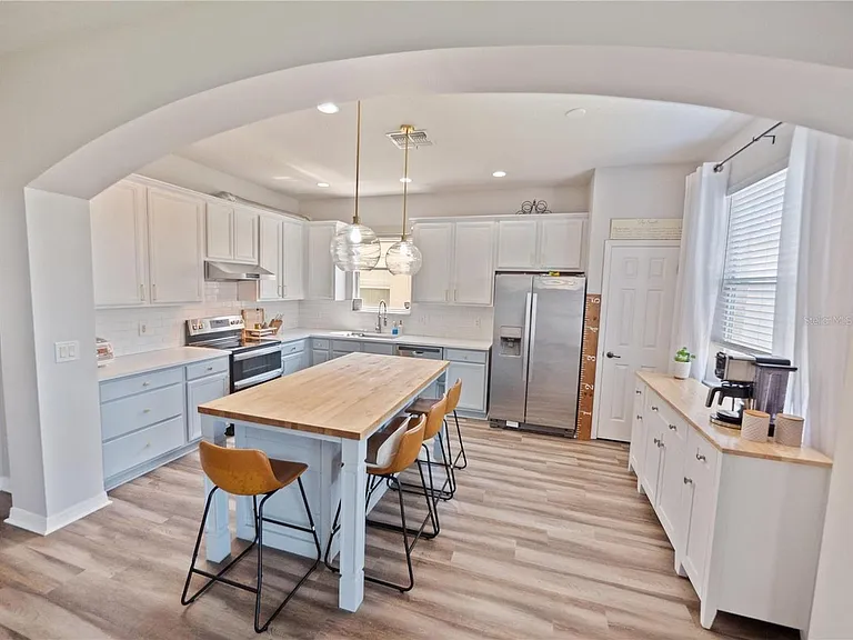4904 Adair Oak Dr — Photo 10