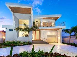 4610 Alton Rd, Miami Beach, FL 33140