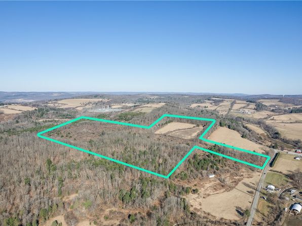 365 Monkey Run Rd #22, Elmira, NY 14901