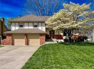 714 SW Murray Rd, Lees Summit, MO 64081