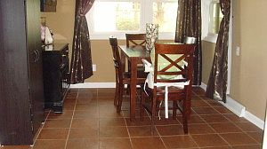 1st image of 8 Thistledown Dr