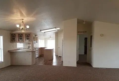3 bed, 2.0 bath, 1680 sqft, $1,800 — Photo 3