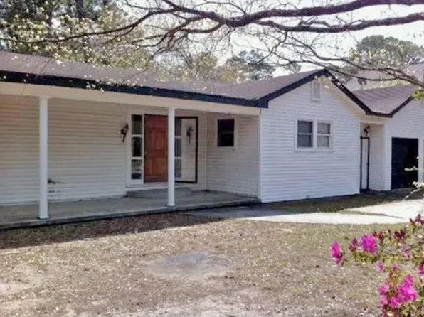 1205 Pepper St, Hanahan, SC 29410