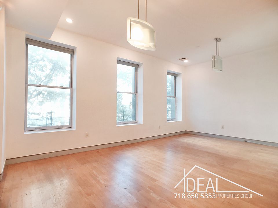 1st image of 236 6th Ave APT 1D