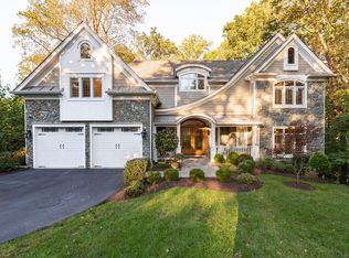 6514 Brawner St, Mc Lean, VA 22101