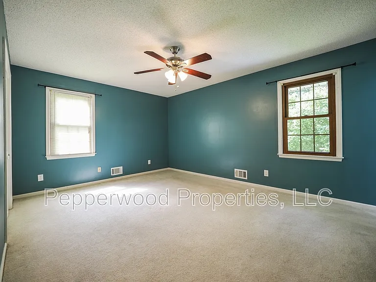 18 Brookland Ct — Photo 14