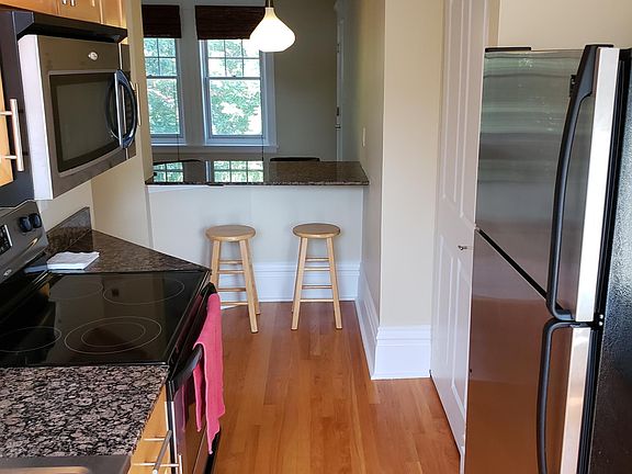 2nd image of 6114 Washington Ave Unit 302
